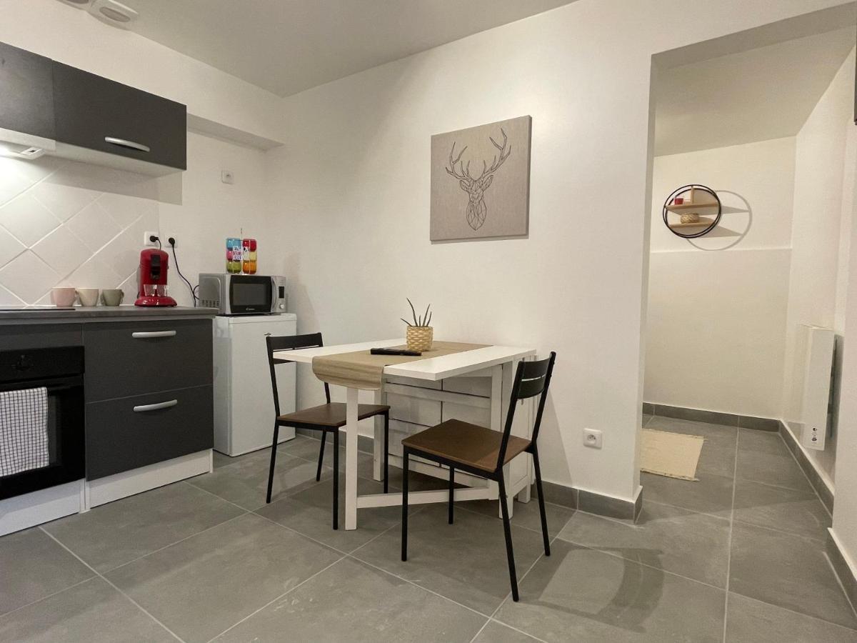 Grand Studio Tout Equipe Proche Paris & Disneyland Ozoir-la-Ferrière Dış mekan fotoğraf