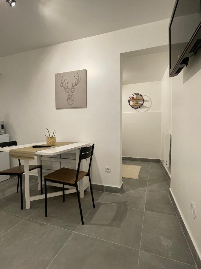 Grand Studio Tout Equipe Proche Paris & Disneyland Ozoir-la-Ferrière Dış mekan fotoğraf
